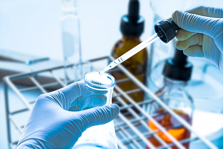 Como realizar a gestão de insumos para laboratório de análises clínicas?