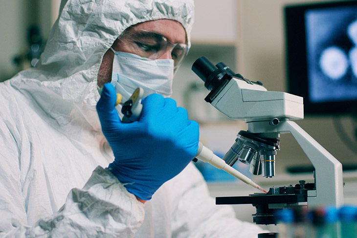 Importância dos laboratórios de análises clínicas se adaptarem aos novos tempos