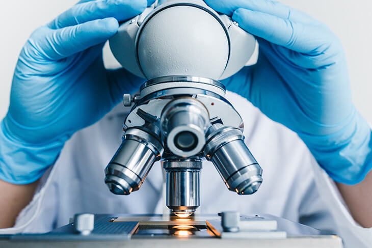 Qual a importância do checklist para laboratórios?